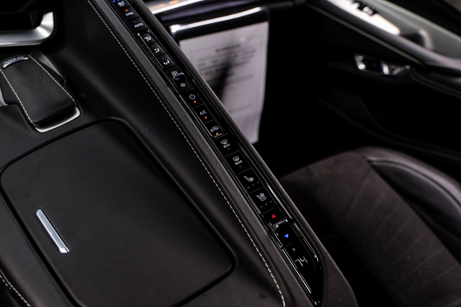 Used 2025 Chevrolet Corvette Z06 w/ Battery Protection Package image 29