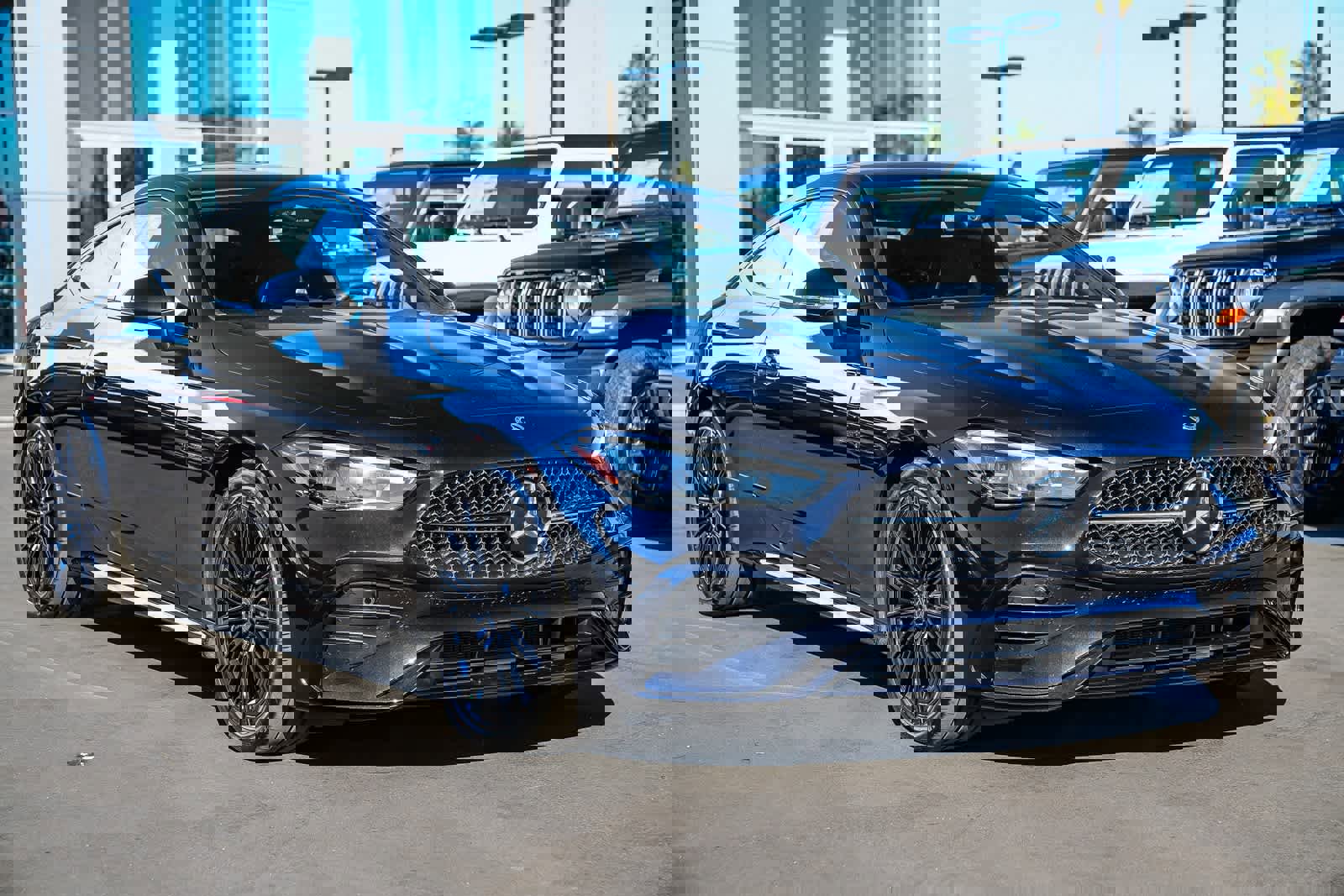 Used 2025 Mercedes-Benz CLE 300 4MATIC Coupe image 3