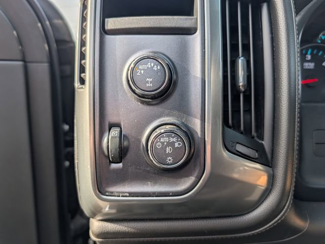 Used 2018 Chevrolet Silverado 1500 LTZ w/ Sport Package AWD/4WD image 20
