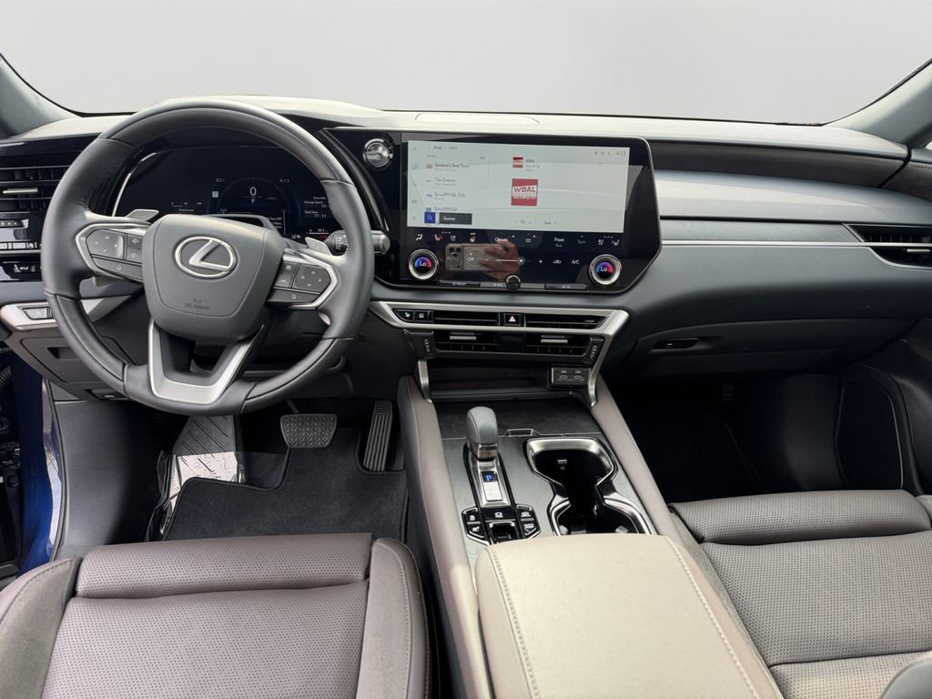 Used 2026 Lexus RX 450h AWD w/ Convenience Package image 16