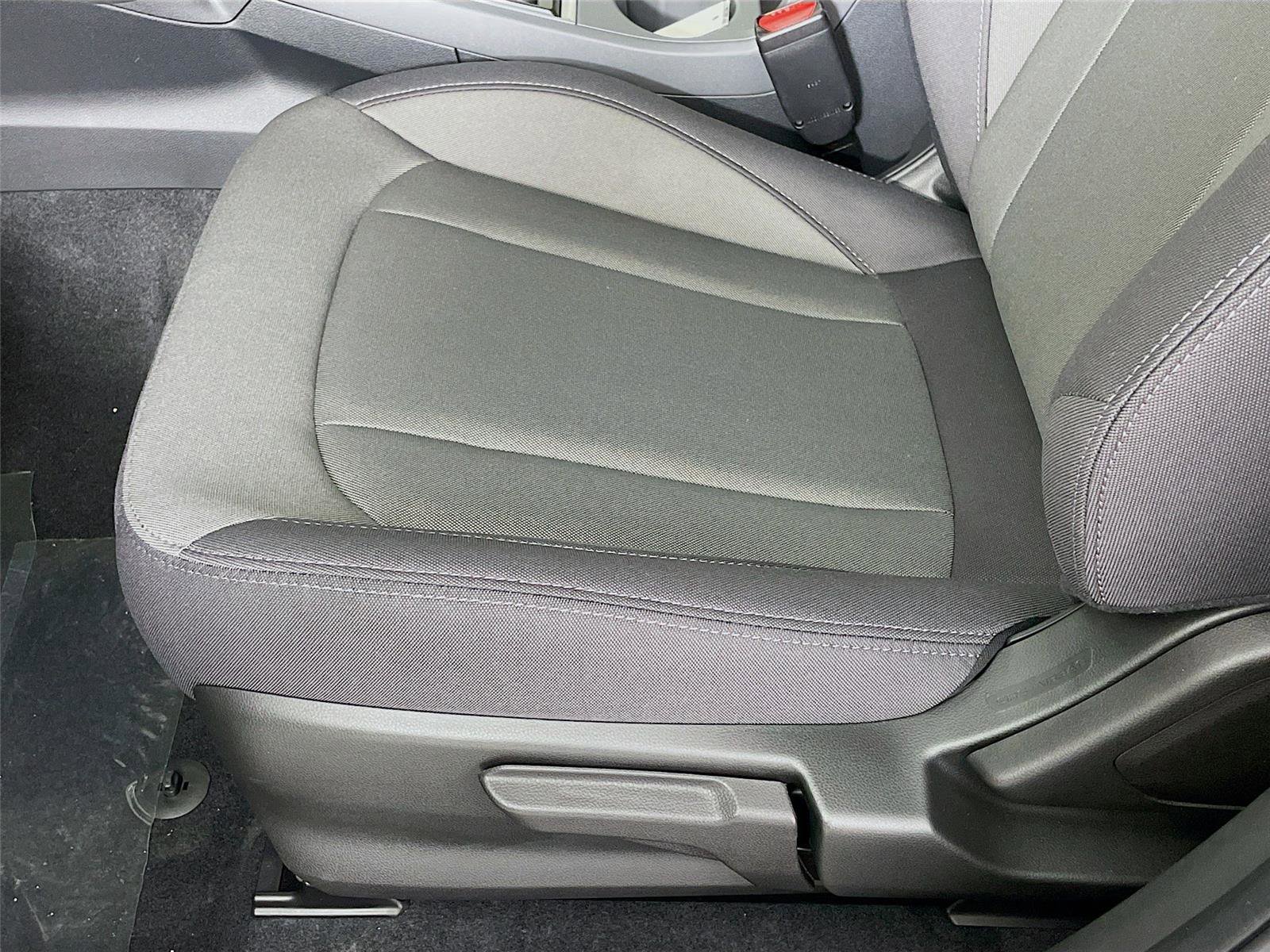 New 2025 Subaru Crosstrek 2.0i Premium w/ Convenience Package #2 image 17