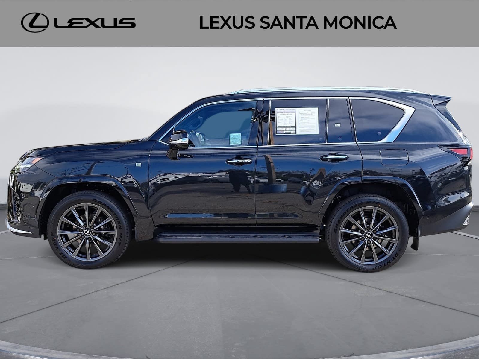 Used 2026 Lexus LX 700h F Sport w/ Accessory Package (Z1) AWD/4WD image 8