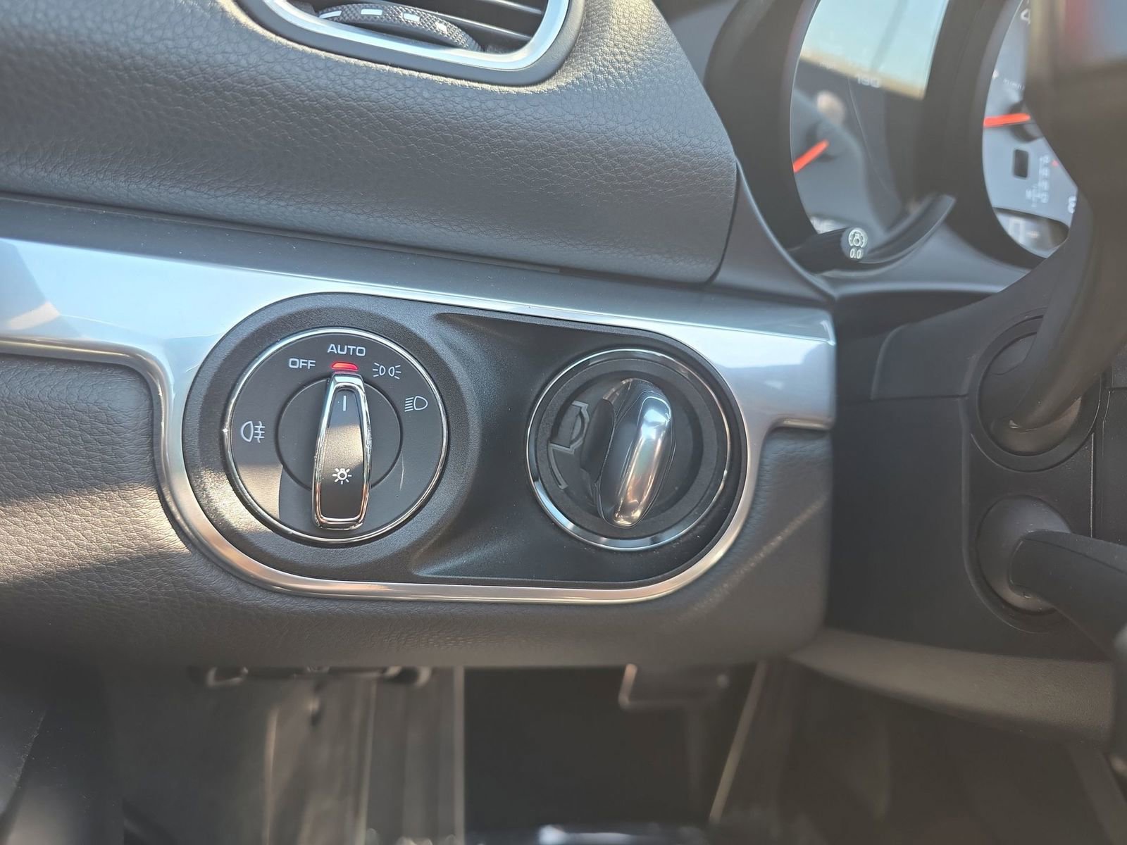 Used 2017 Porsche 718 Boxster S image 18