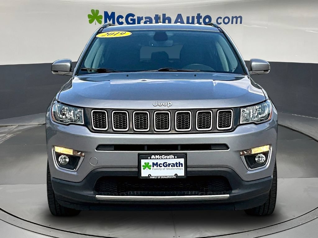 Used 2019 Jeep Compass Limited AWD/4WD image 2