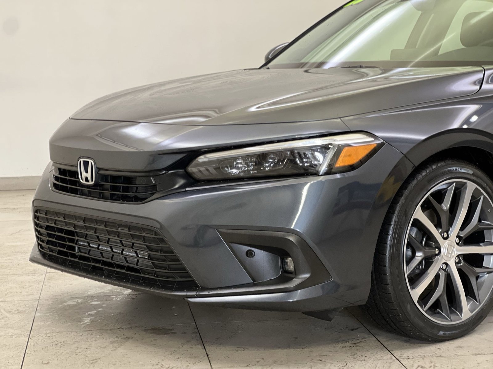 Used 2023 Honda Civic Touring image 27