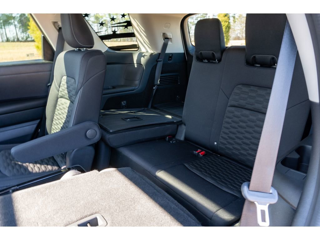 Used 2022 Nissan Pathfinder SV w/ SV Premium Package image 16