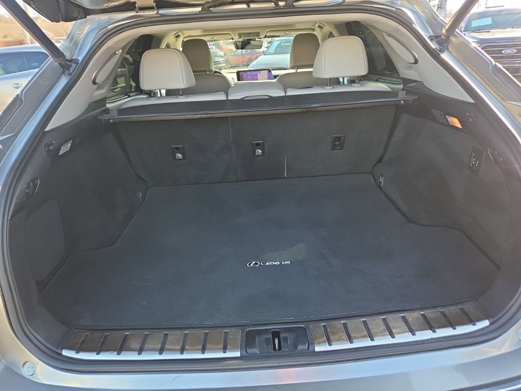 Used 2019 Lexus RX 350 350 w/ Luxury Package image 21