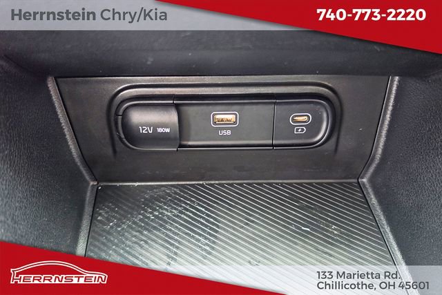 Used 2023 Kia Sportage LX image 17