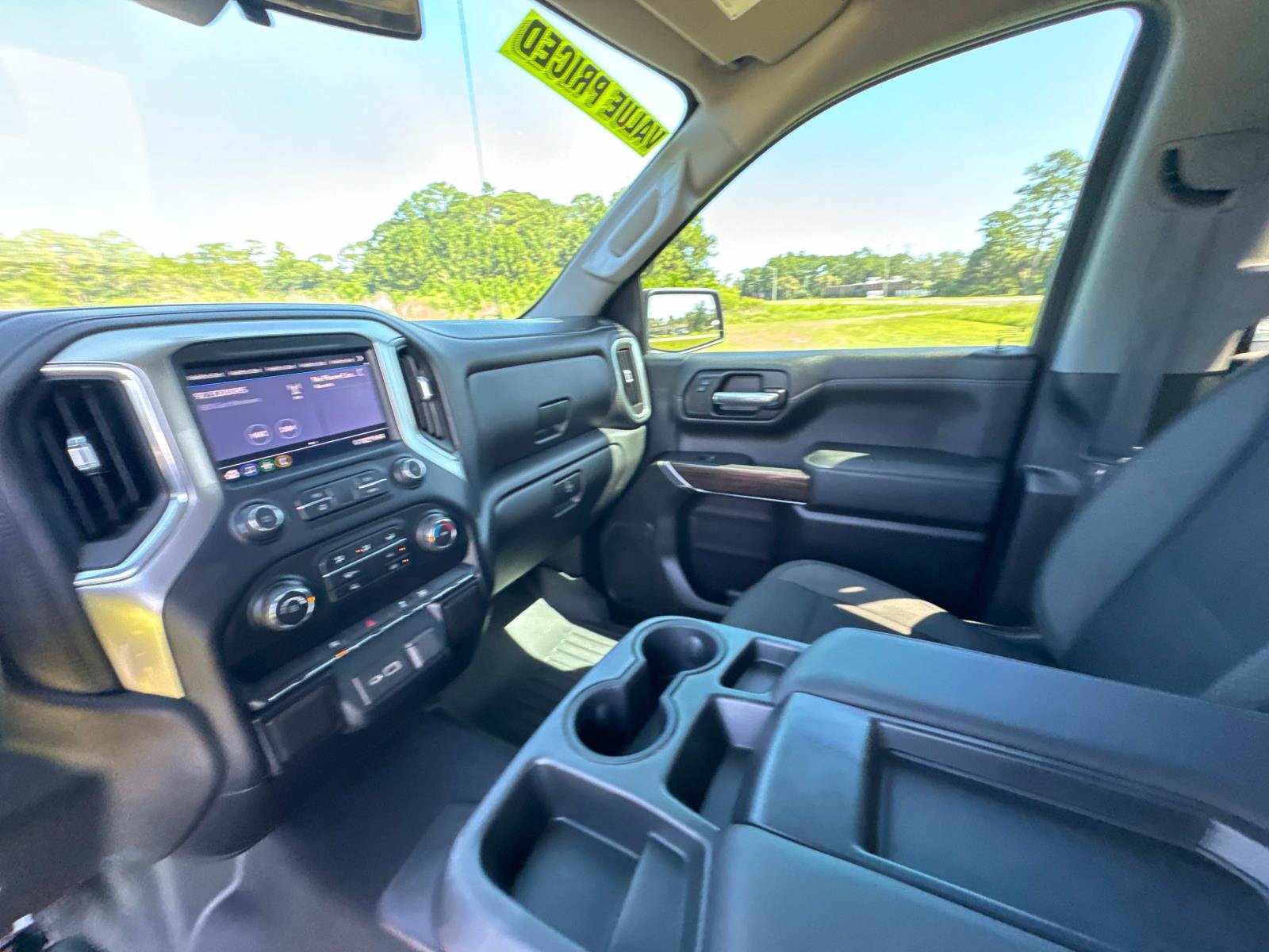 Used 2020 Chevrolet Silverado 1500 LT AWD/4WD image 26