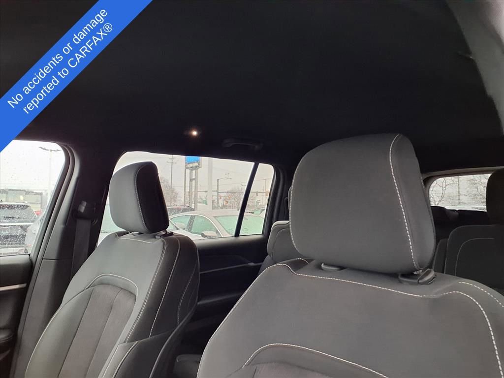 Used 2024 Jeep Grand Cherokee L Laredo w/ Luxury Tech Group I image 19