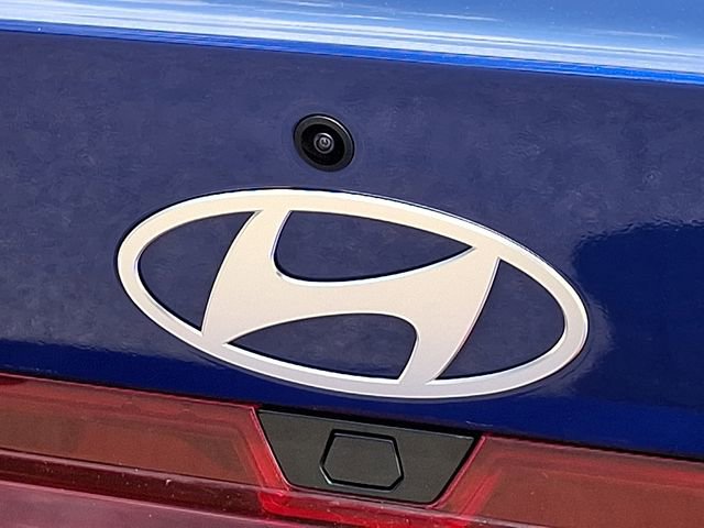 Certified 2024 Hyundai Elantra SEL FWD image 29