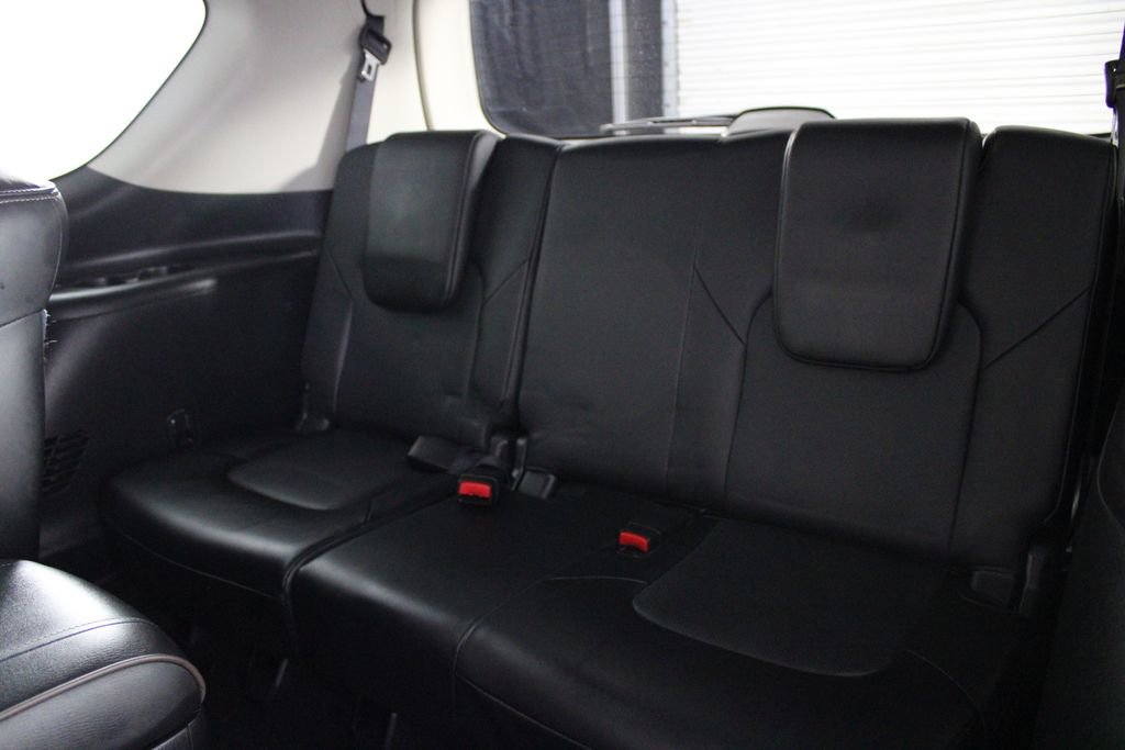 Certified 2022 Nissan Armada Platinum w/ Captain's Chairs Package image 23