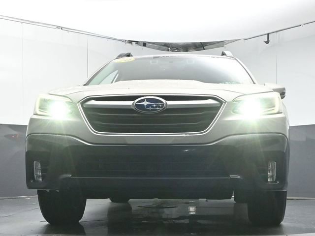 Used 2020 Subaru Outback Premium image 35