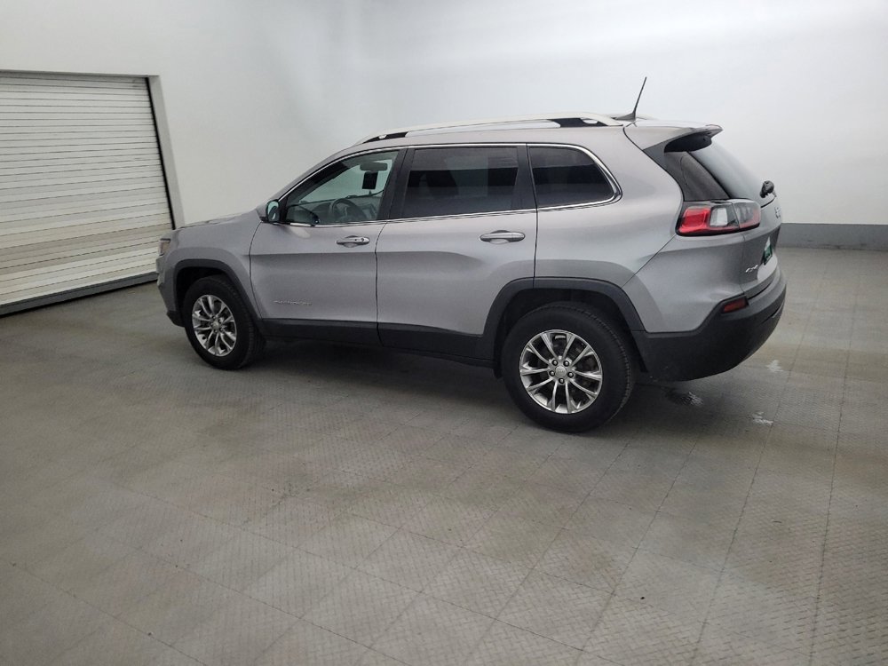 Used 2020 Jeep Cherokee Latitude Plus w/ Cold Weather Group AWD/4WD image 3