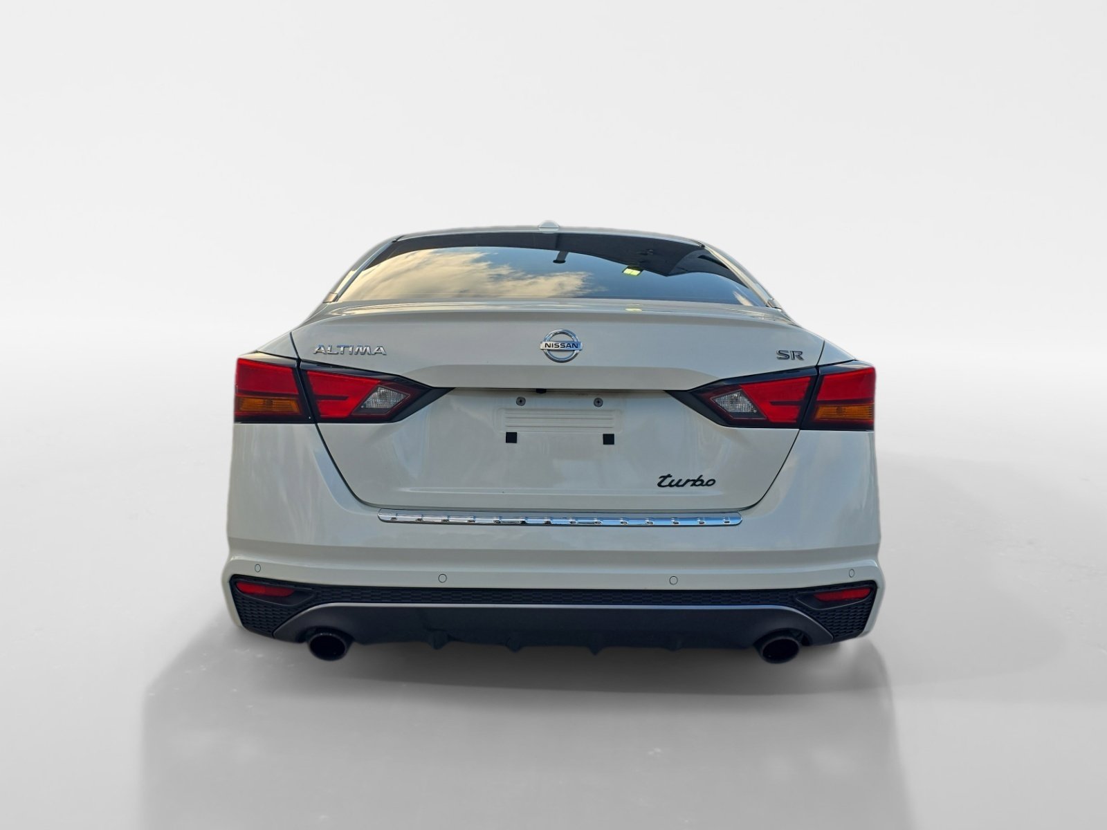 Used 2022 Nissan Altima 2.0 SR image 4