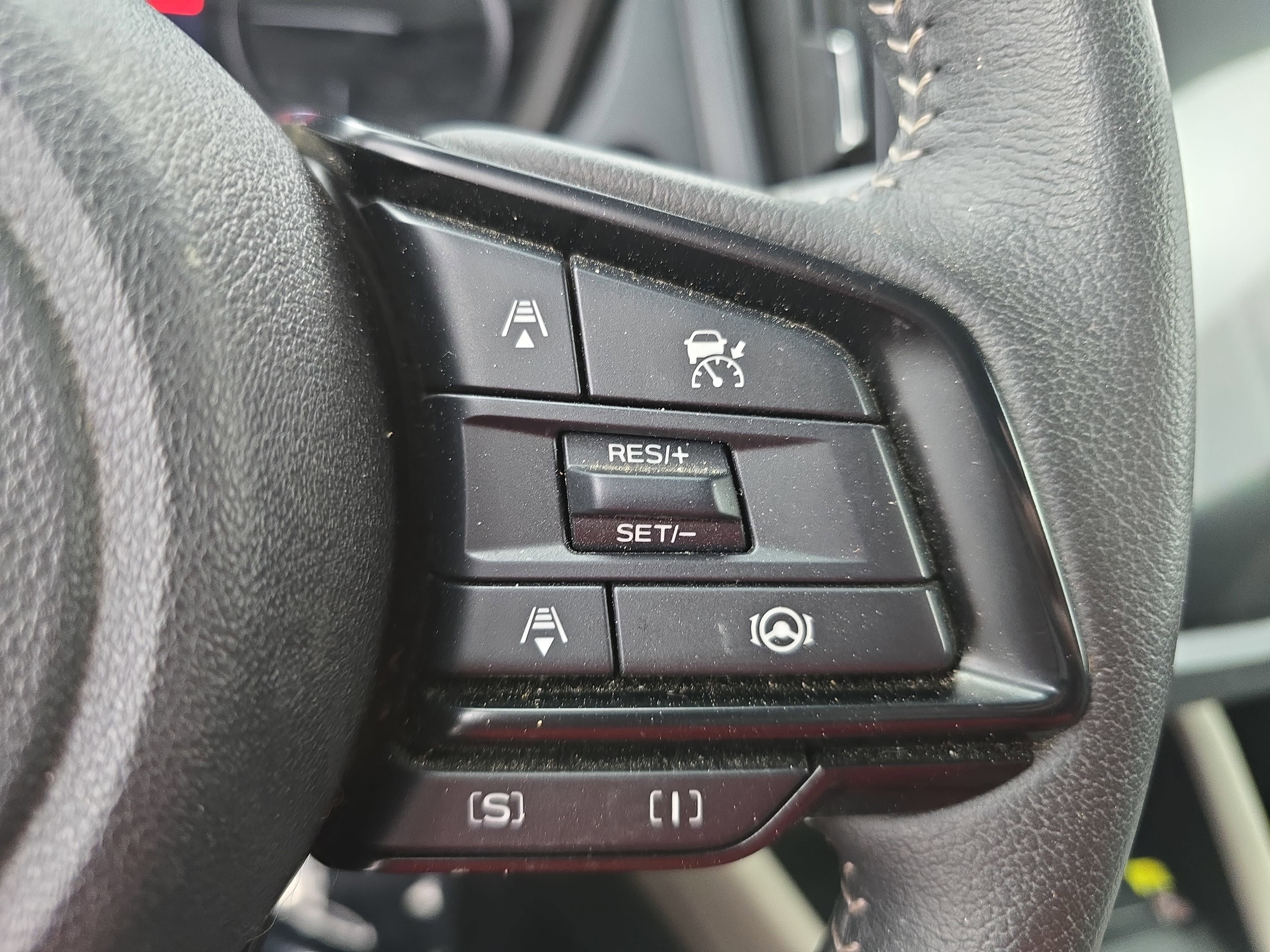 Used 2025 Subaru Forester Premium w/ Convenience Package #1 AWD/4WD image 18