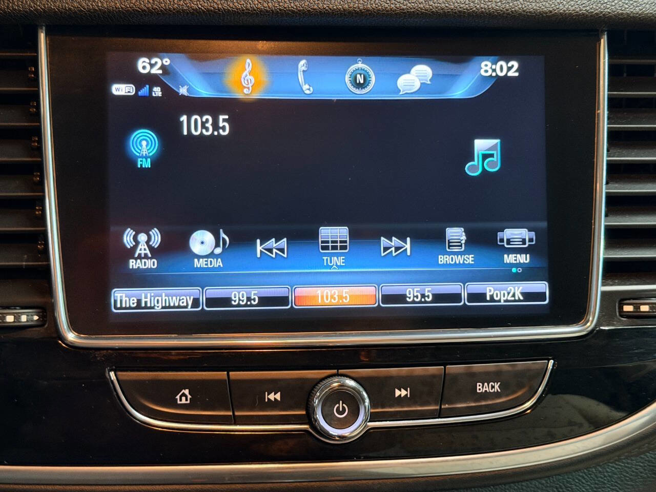 Used 2018 Buick Encore Preferred image 33