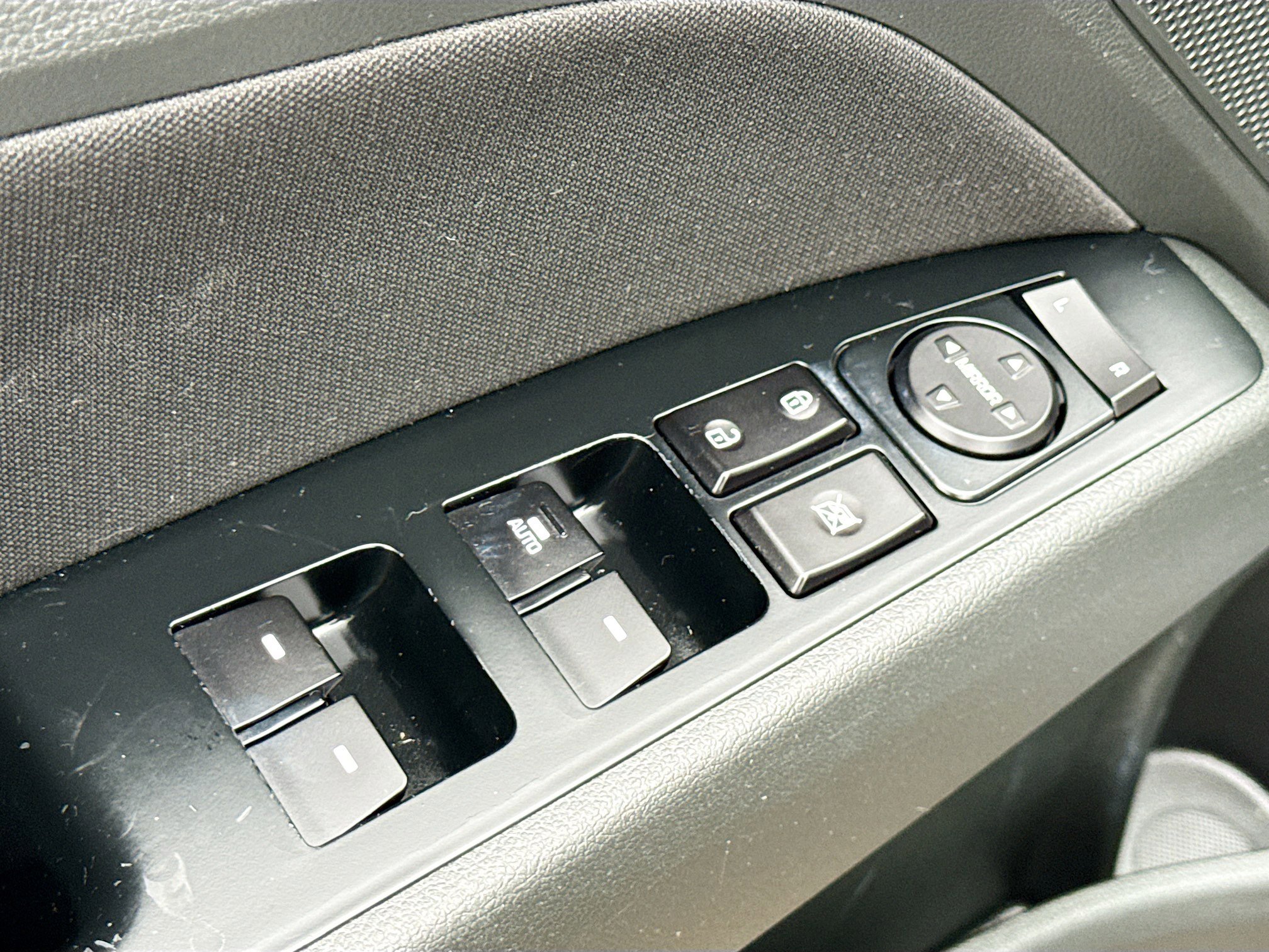 Used 2018 Hyundai Elantra Value Edition image 7