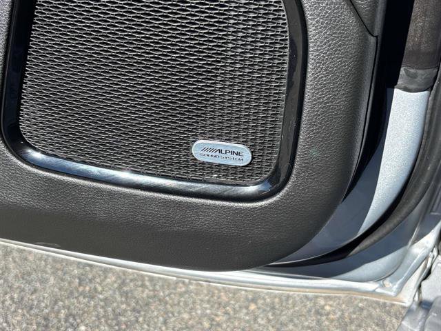 Certified 2024 Jeep Compass Limited w/ High Altitude Package image 17