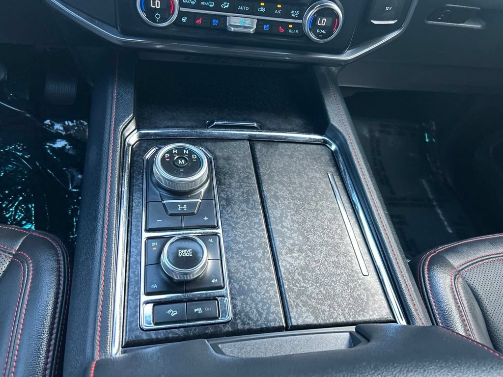 Used 2023 Ford Expedition Limited AWD/4WD image 29