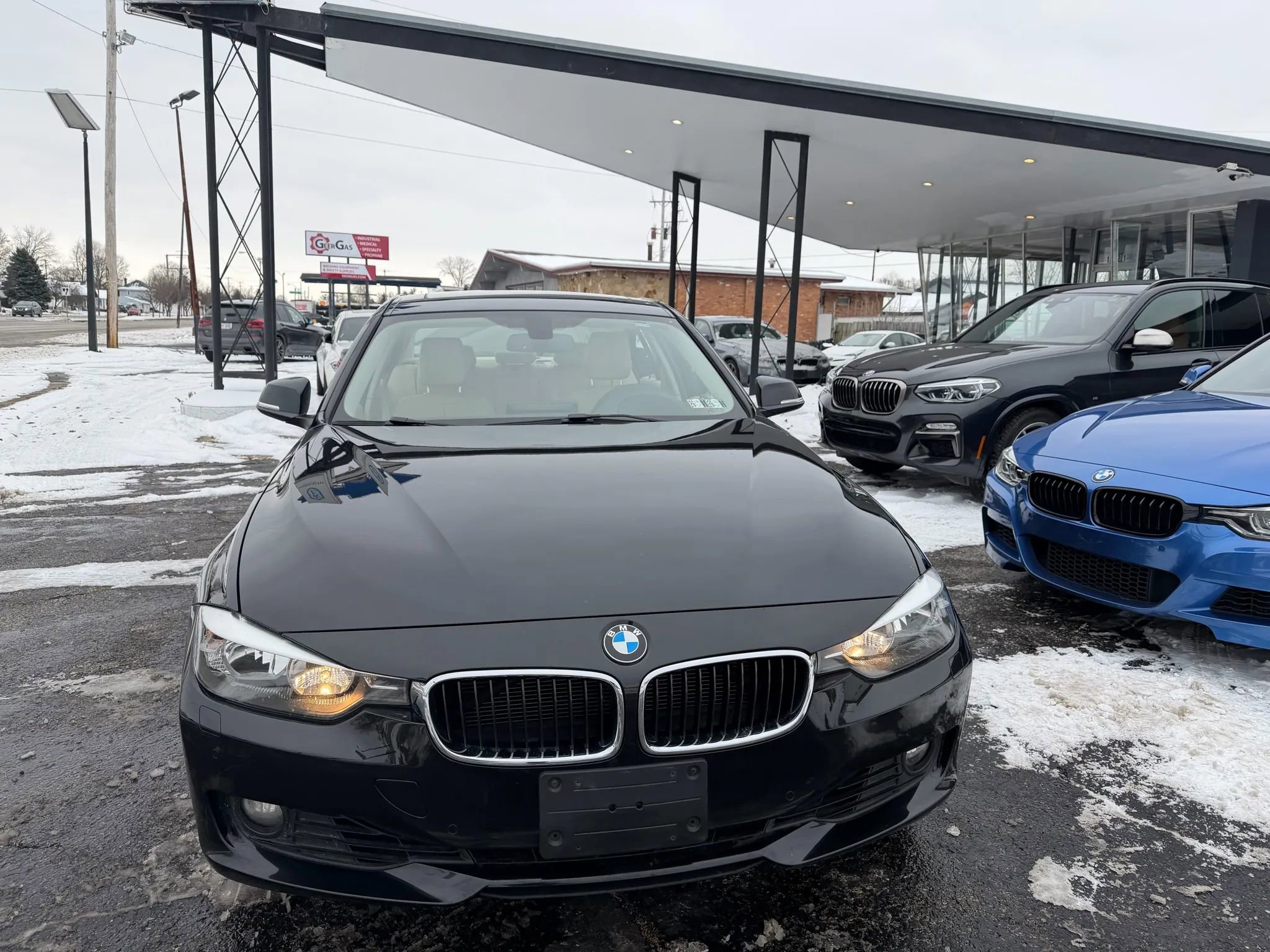Used 2015 BMW 328i xDrive Sedan image 2