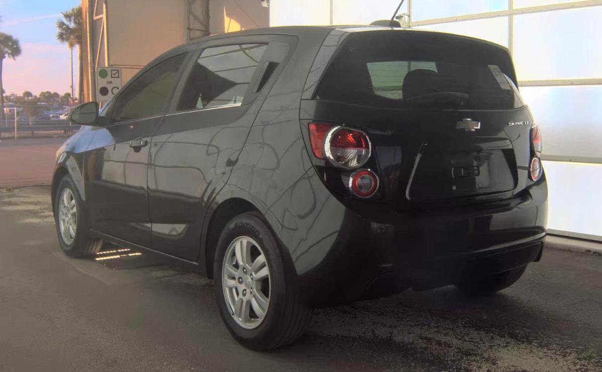 Used 2015 Chevrolet Sonic LT FWD image 6
