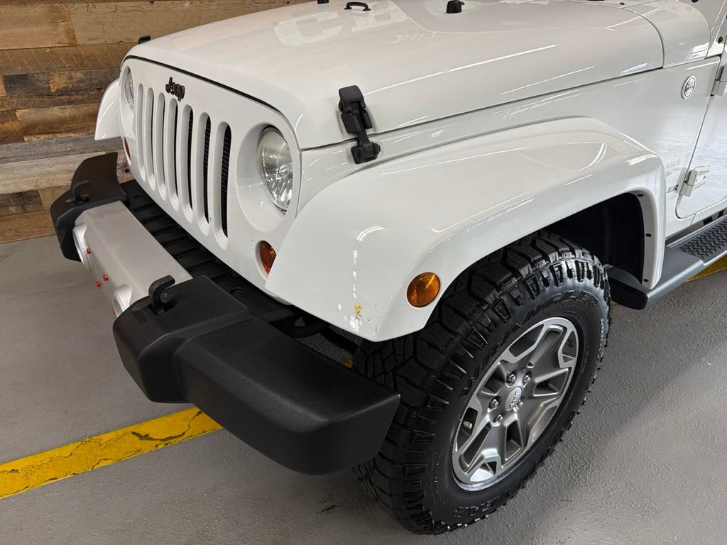 Used 2013 Jeep Wrangler Sahara w/ Connectivity Group AWD/4WD image 3