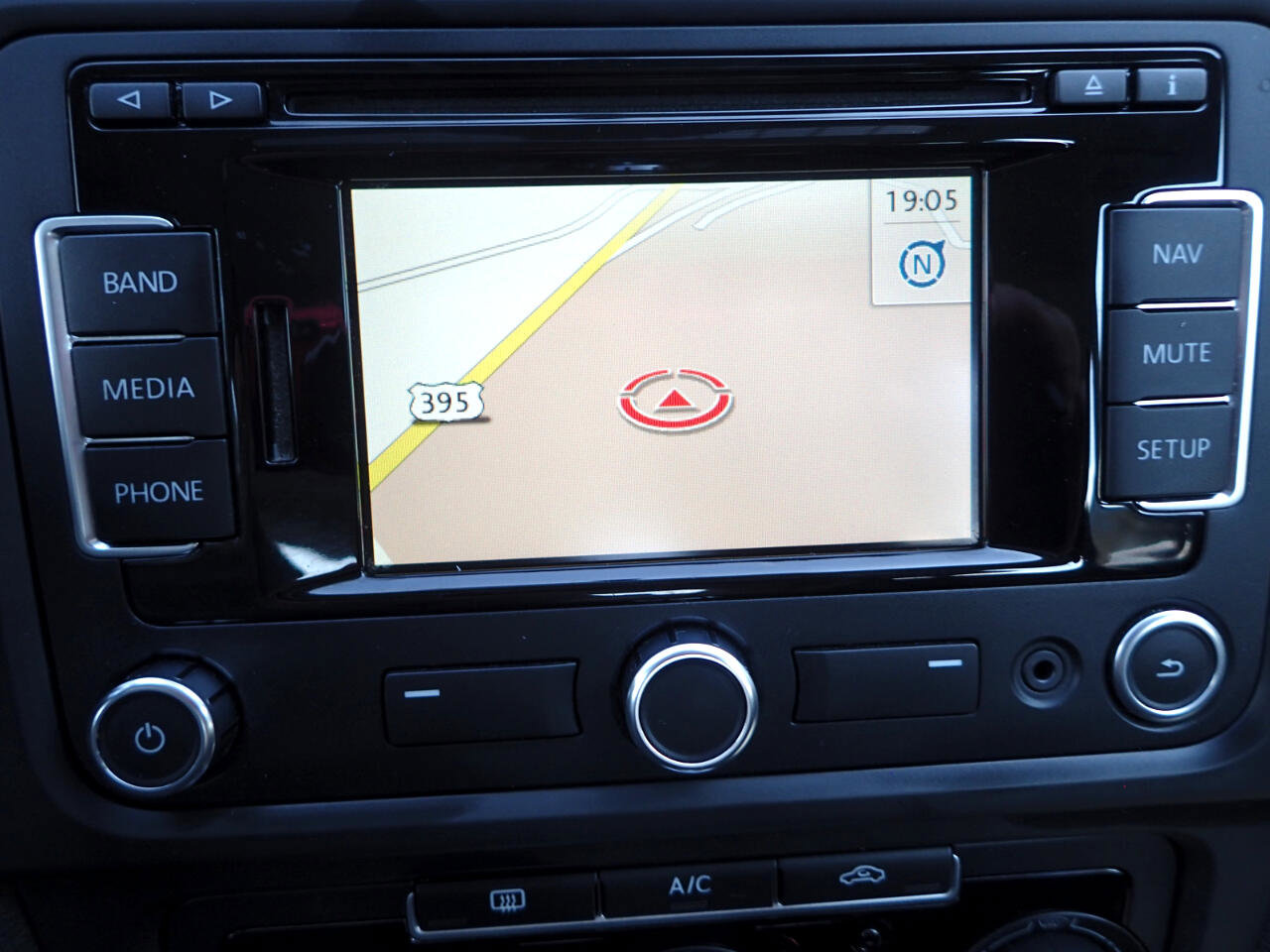 Used 2013 Volkswagen Golf TDI image 19