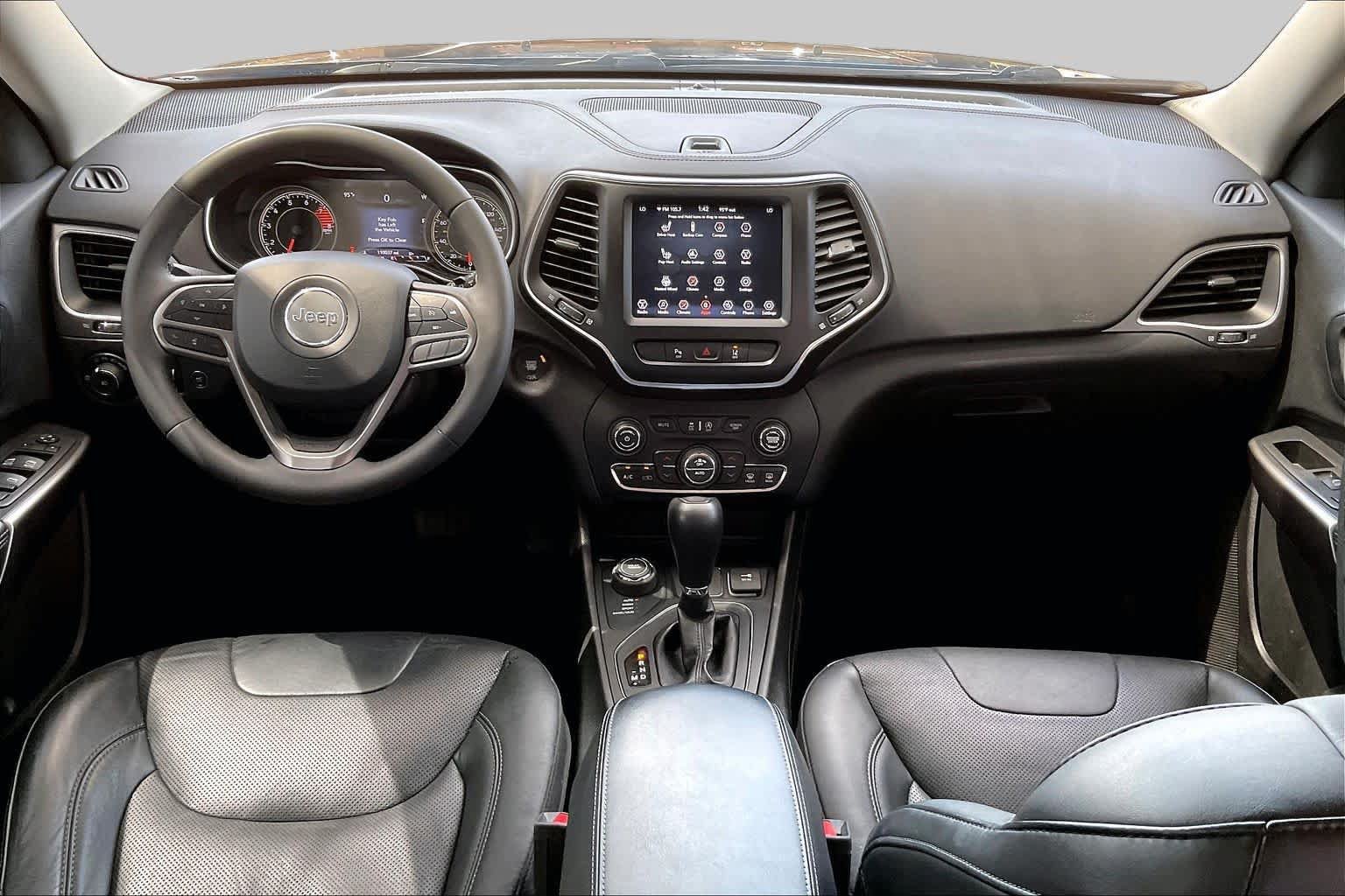 Used 2021 Jeep Cherokee Latitude Lux w/ Comfort/Convenience Group AWD/4WD image 14