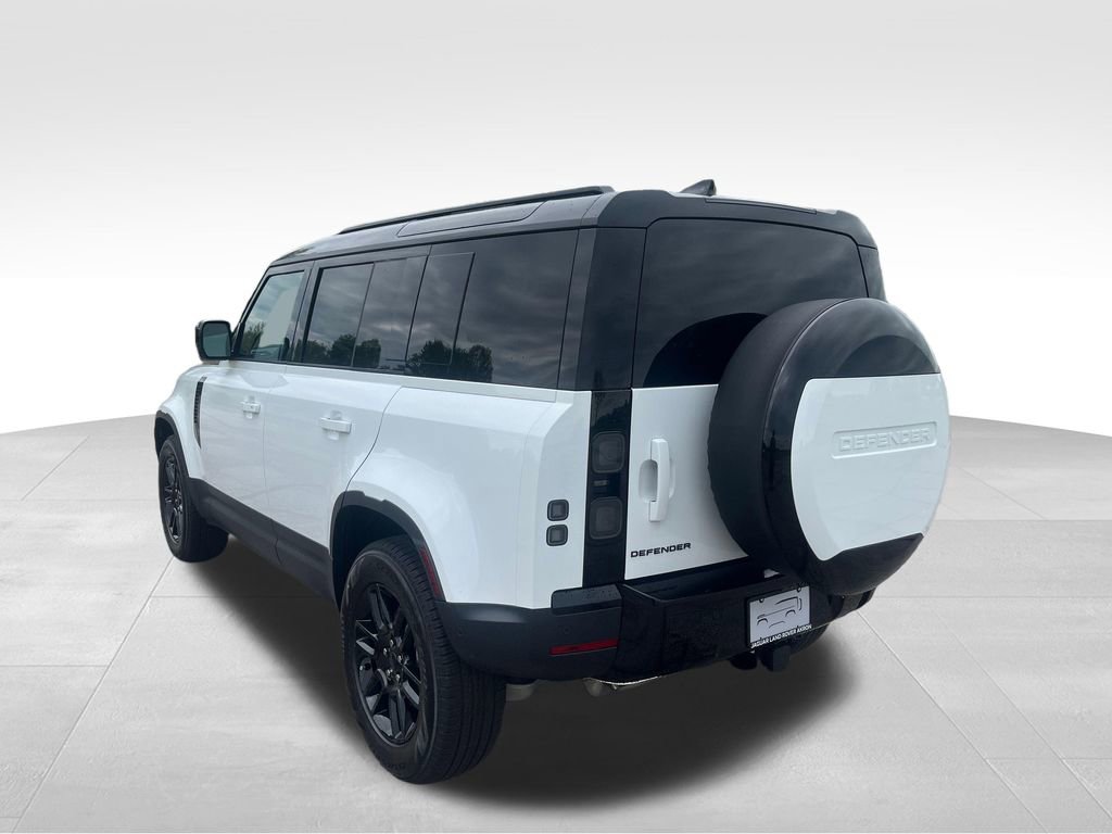 New 2026 Land Rover Defender 110 S AWD/4WD image 3