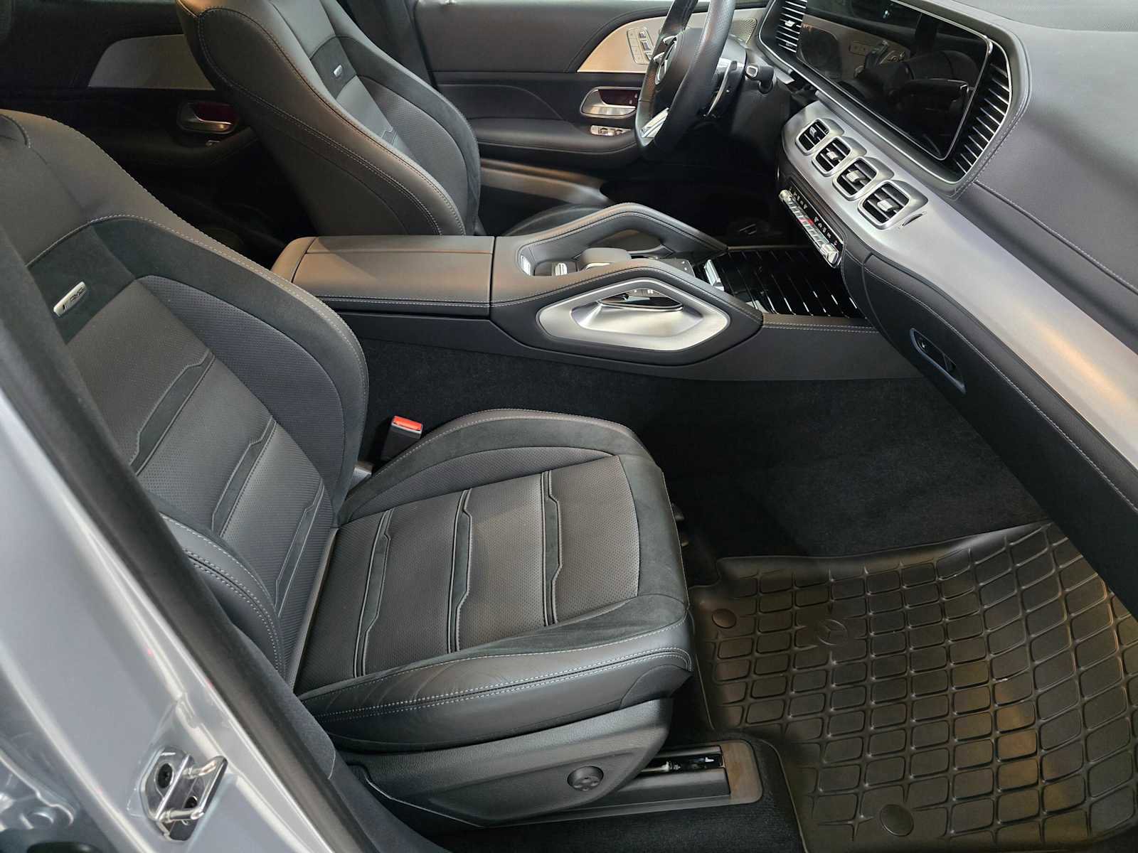 Certified 2025 Mercedes-Benz GLE 53 AMG 4MATIC Coupe image 12