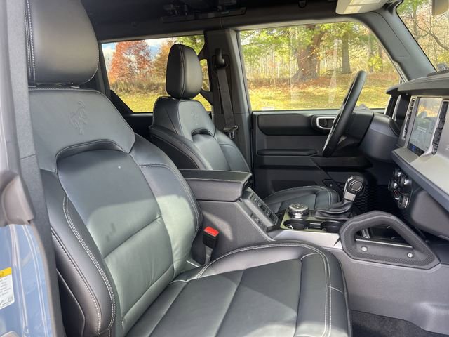 New 2025 Ford Bronco Outer Banks w/ Sasquatch Package AWD/4WD image 25