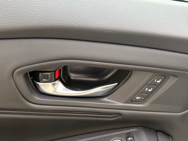 Used 2023 Honda Accord Sport image 14