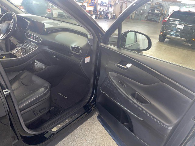 Used 2022 Hyundai Santa Fe Limited image 15