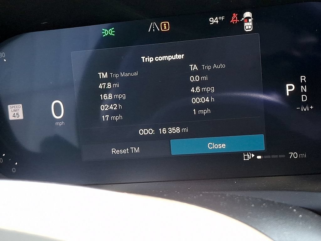 Certified 2026 Volvo XC90 B6 Plus AWD/4WD image 19