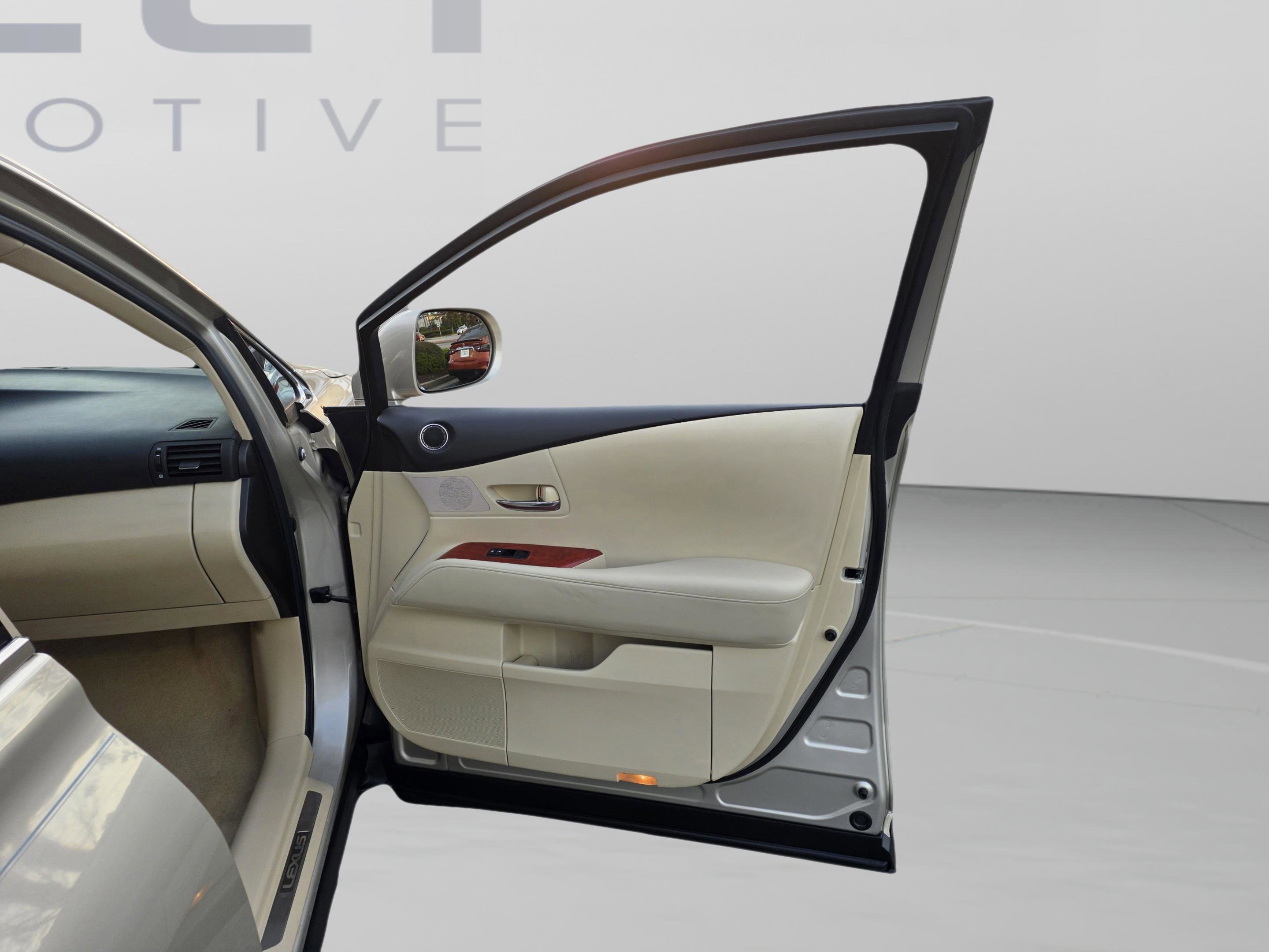 Used 2011 Lexus RX 350 2WD w/ Premium Pkg image 27