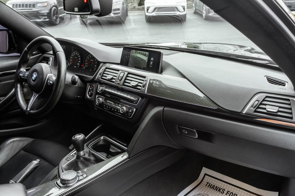 Used 2016 BMW M4 Coupe image 14