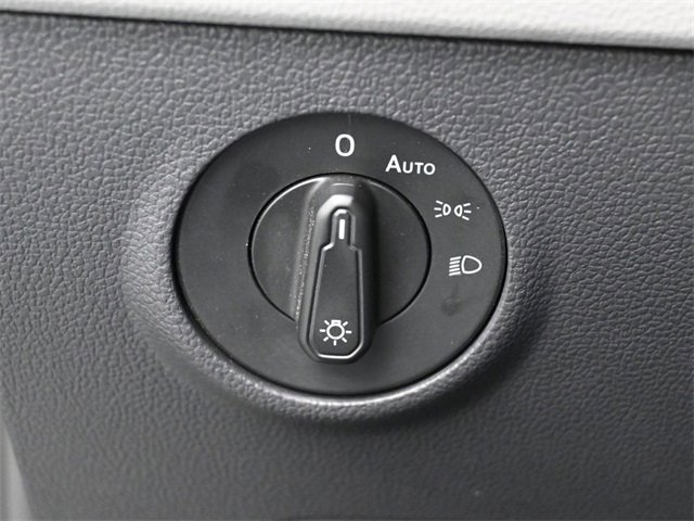 Used 2023 Volkswagen Taos S image 14