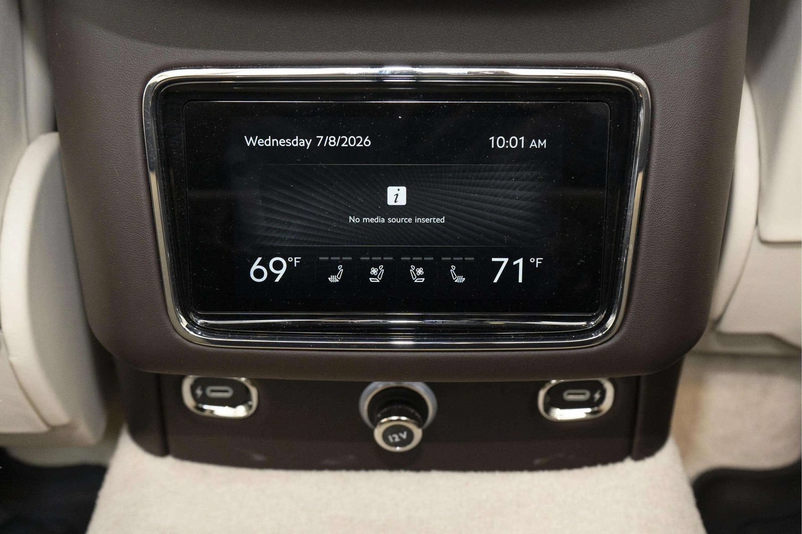 Used 2022 Bentley Bentayga AWD/4WD image 63