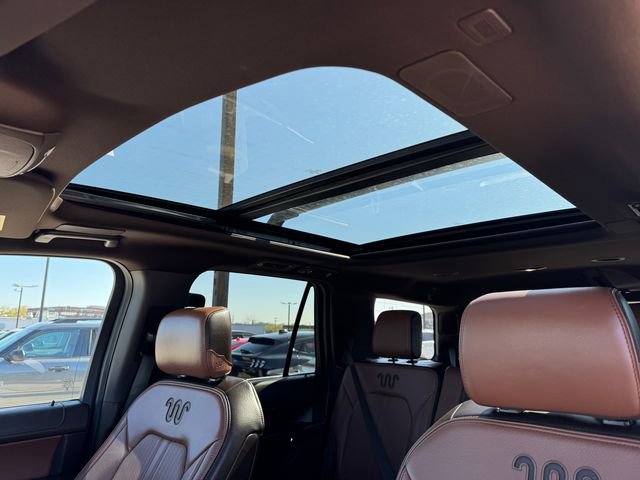 Used 2024 Ford Expedition King Ranch image 31