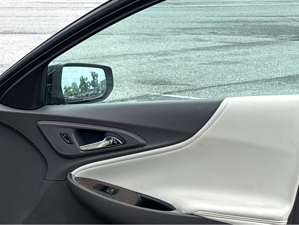 Used 2024 Chevrolet Malibu LT FWD image 15