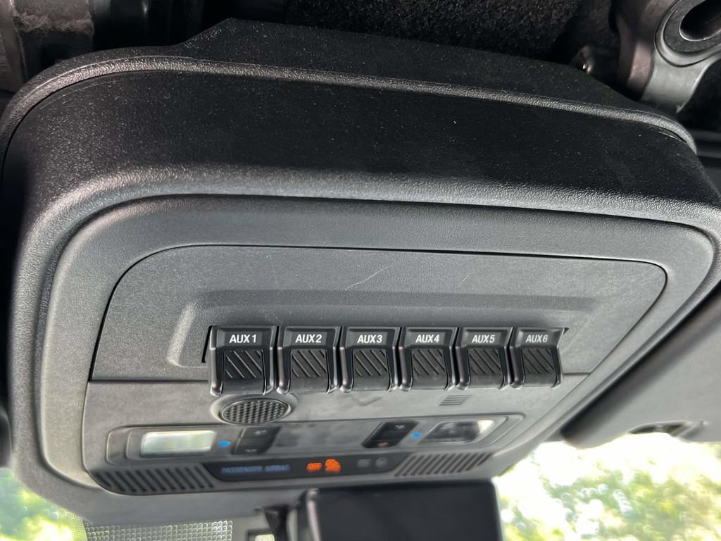 Used 2023 Ford Bronco Wildtrak AWD/4WD image 34