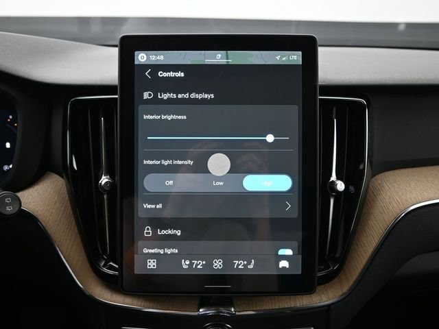 New 2026 Volvo XC60 B5 Core w/ Climate Package image 17