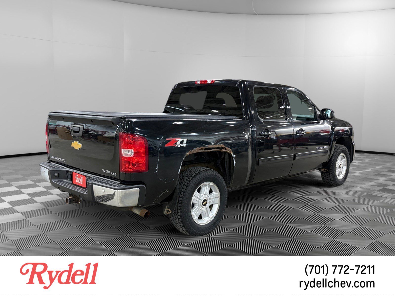 Used 2012 Chevrolet Silverado 1500 LTZ w/ LTZ Plus Package AWD/4WD image 3