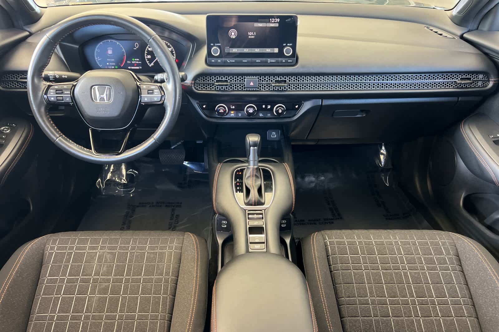 Used 2024 Honda HR-V Sport image 3