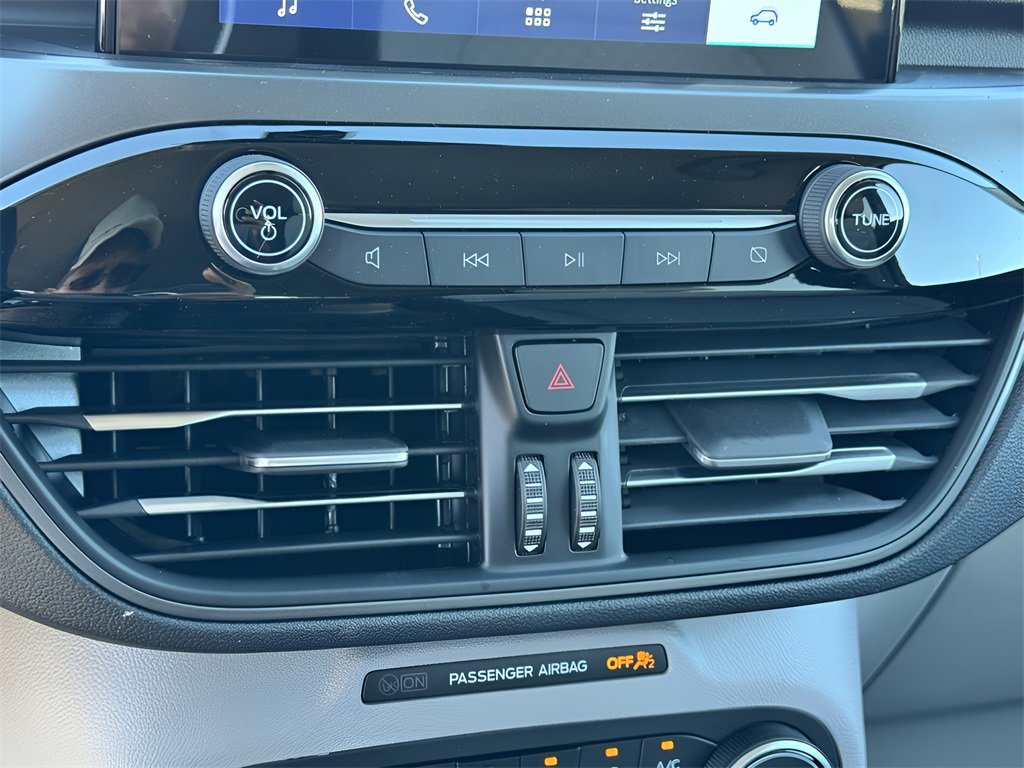 New 2026 Ford Escape Active image 18
