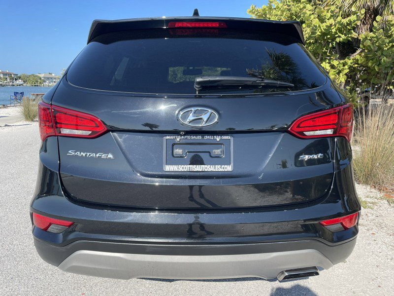 Used 2017 Hyundai Santa Fe Sport FWD image 30