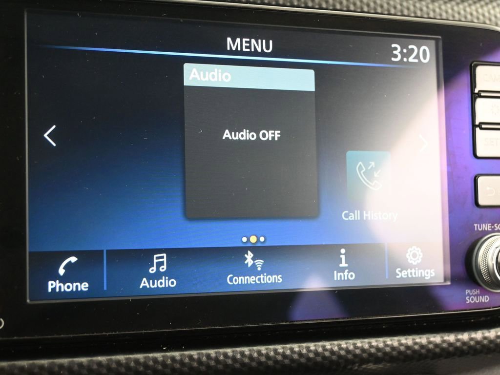 Used 2023 Nissan Kicks SV image 9