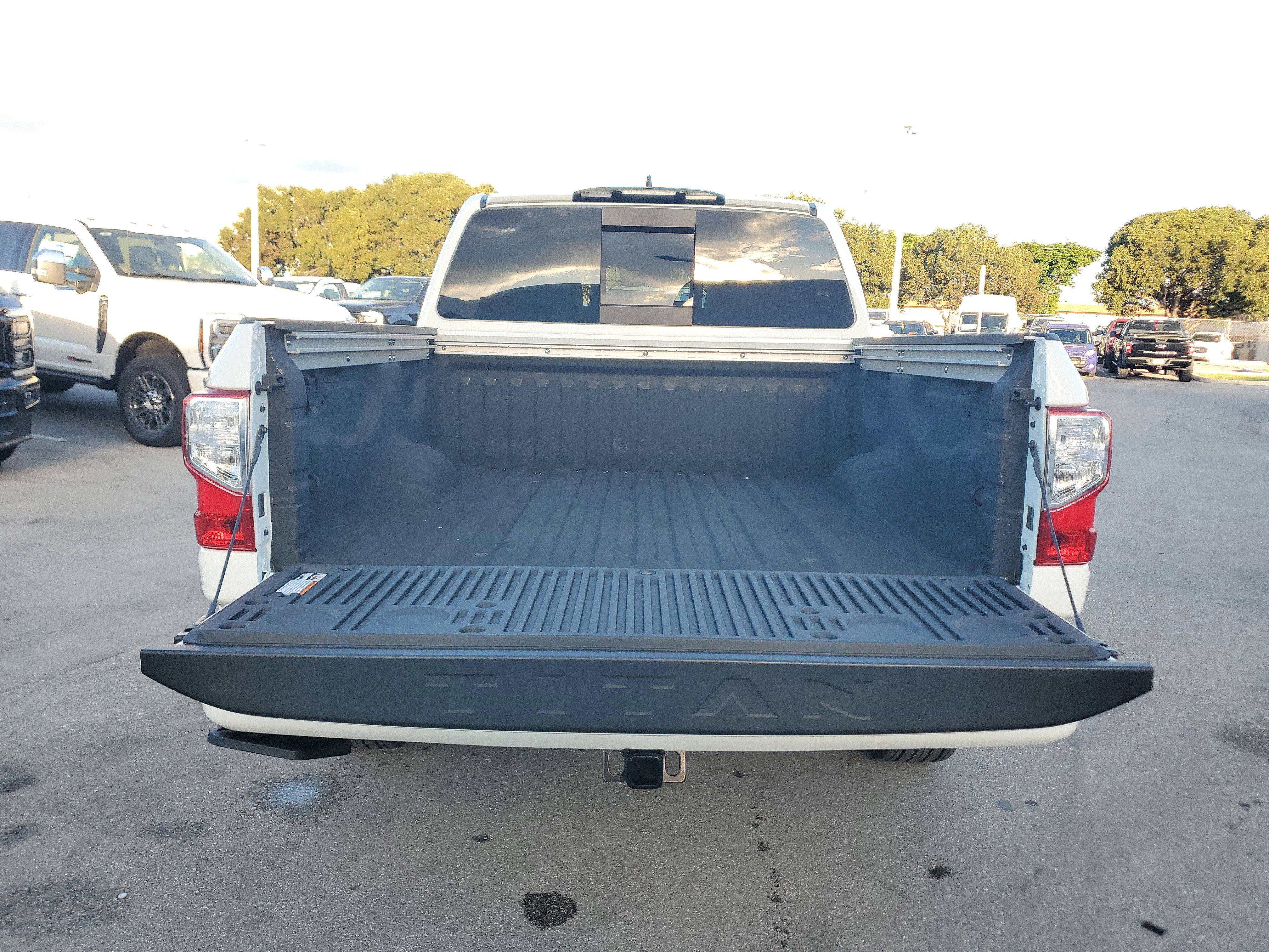 Certified 2024 Nissan Titan SV w/ SV Convenience Package image 29