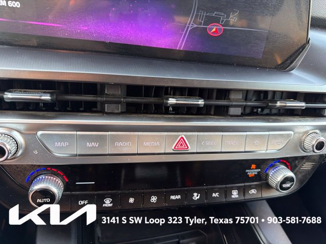 Used 2024 Kia Telluride LX FWD image 20